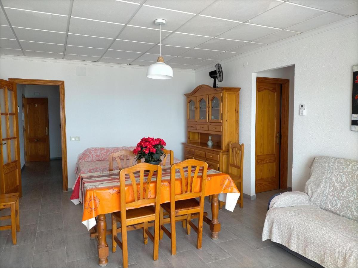 Apartamento dos dormitorios, primera línea y aire acondicionado Peñíscola Exterior foto